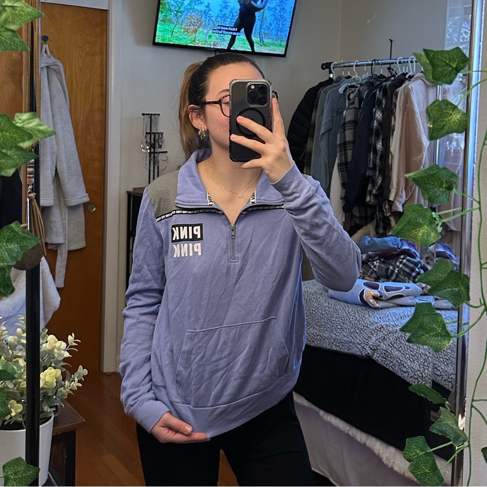 PINK sweatshirt